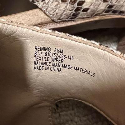 Baretraps Boots & Shoes Size 8.5 (BR2-RG)