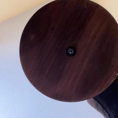 'Toads Escape' Kenneth Grahame Bookends with Unique Wooden Candleholder (O-MG)