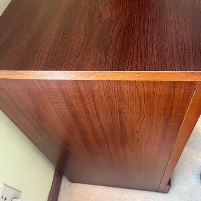Three Drawer Chest of Drawers (O-MG)