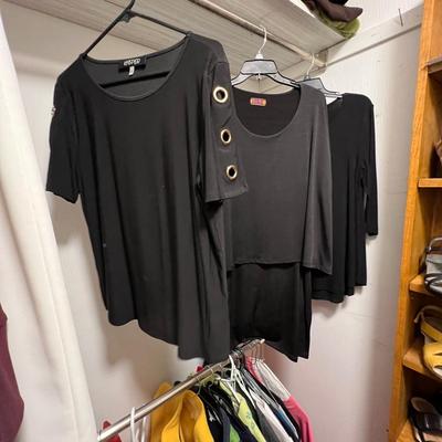 Ladies Casual & Dressy Size M/L Tops & Skirts Plus Wool Blazers (O-RG)