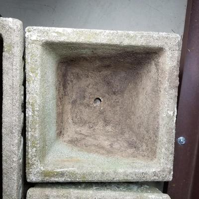 Square concrete planter