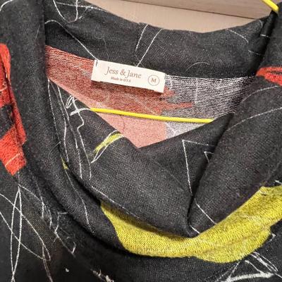 Boho Chic Style Tops & Sweater Dresses Size M/L incl. Tribal & More (O-RG)