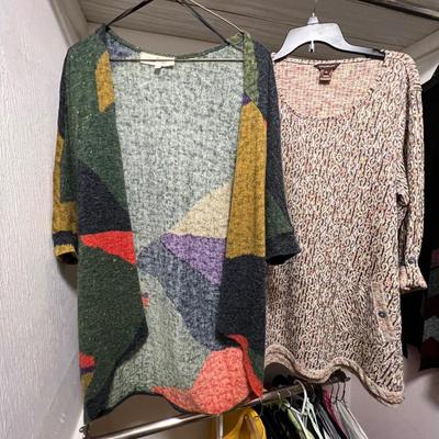 Boho Chic Style Tops & Sweater Dresses Size M/L incl. Tribal & More (O-RG)