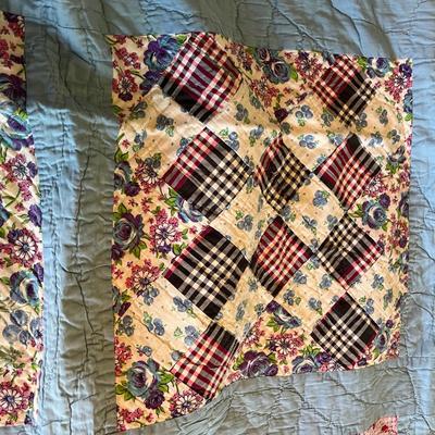 Collection of Quilts (O-MG)