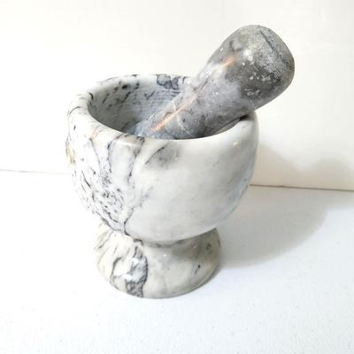 Lot #161  Heavy marble Mortar and Pestle