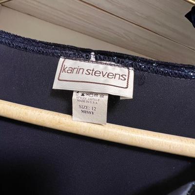 Womenâ€™s Dressy Outfits Size 10-12 (BR2-RG)