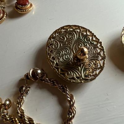 Gold Post and Clip Earrings (BR2-RG)