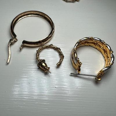 Gold Post and Clip Earrings (BR2-RG)