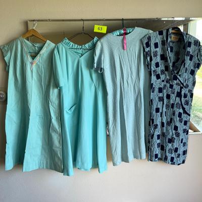 Lot of 4 blue dresses