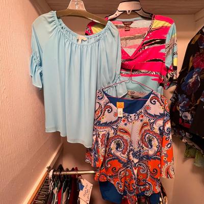 Maggy London, Tribal Jeans & More Bold/Colorful Size M Clothing (BR2-RG)