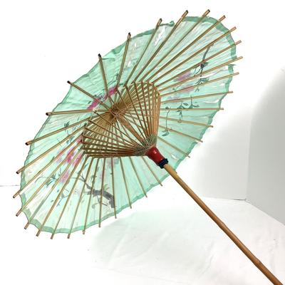 854 Antique Bamboo and Silk Parasol