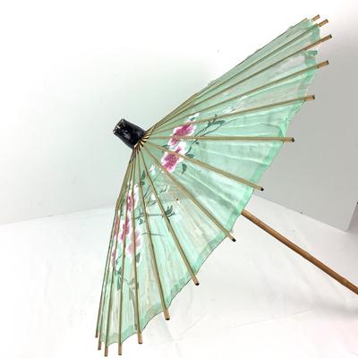 854 Antique Bamboo and Silk Parasol