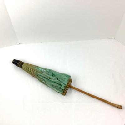 854 Antique Bamboo and Silk Parasol