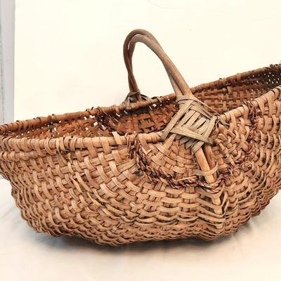 Lot #179 Antique "Buttocks" Basket