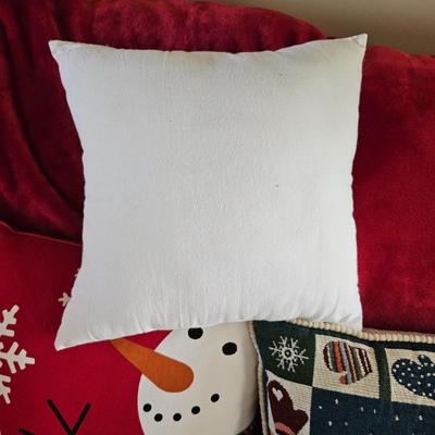 Christmas Pillows, Tree Skirts & More (LR-JS)