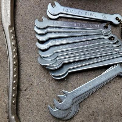 Mixed Tool Lot with Vise
