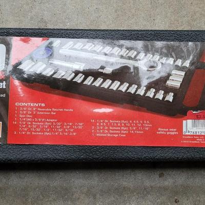 Socket Set