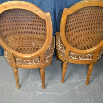 LOT 15. PAIR OF THOMASVILLE FURNITURE BELVEDERE COLLECTION ITALIAN PROVINCIAL CANE BACK DINING CHAIRS