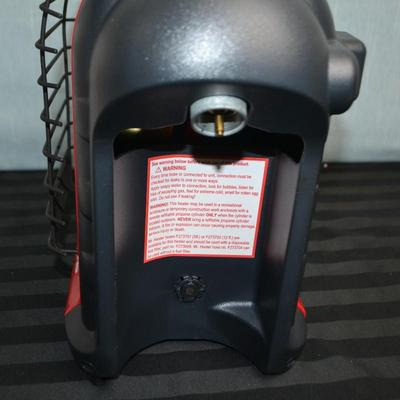 LOT 28. PORTABLE BUDDY. MR HEATER INDOOR SAFE RADIANT HEATER