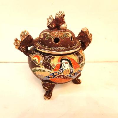 Lot #192  Vintage Satsuma Style Incense Burner