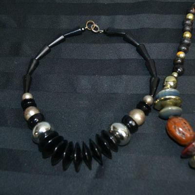 LOT 34. THREE NECKLACES
