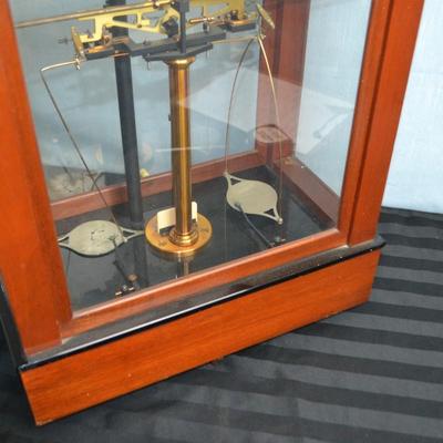 LOT 46. ANTIQUE CHRISTIAN BECKER SCALE