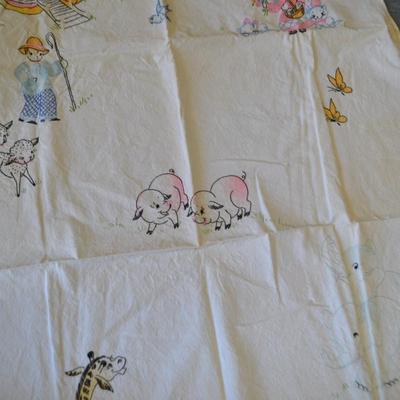 LOT 71. VINTAGE QUILT