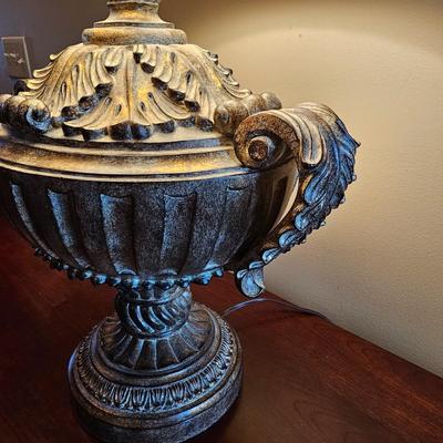 Handled Urn Shaped Lamp with Shade (LR-JS)