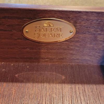 Salem Square Side Table (LR-DW)