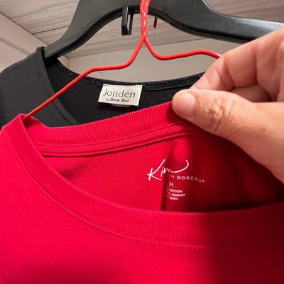 Chicoâ€™s, Tribal & More Size M/L Long/Short Sleeved Tops (BR2-RG)