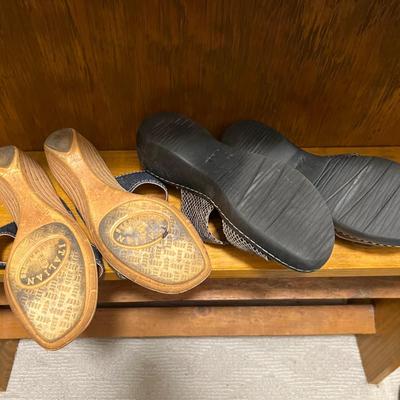 Clarks, Sketchers, Tommy Hilfiger & More Size 8.5 Sandals (BR2-RG)