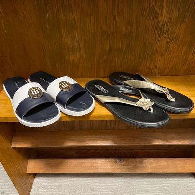 Clarks, Sketchers, Tommy Hilfiger & More Size 8.5 Sandals (BR2-RG)