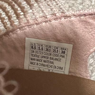 Clarks, Sketchers, Tommy Hilfiger & More Size 8.5 Sandals (BR2-RG)