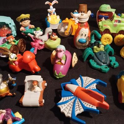 VINTAGE HAPPY MEAL TOYS