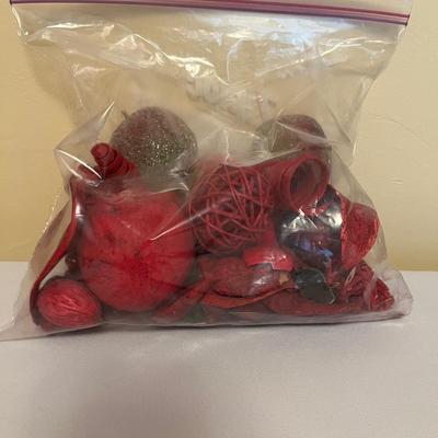 Gift Wrapping Paper, Boxes & Bags (BR1-MG)