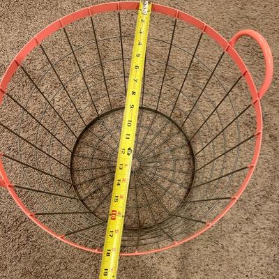 Large wire basket