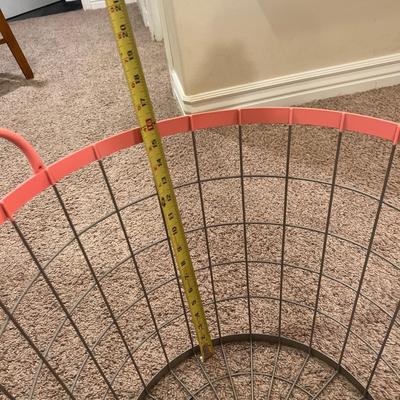 Large wire basket