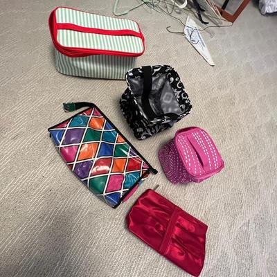 Vera Bradley & More - Totes, Jewelry & Makeup Bags Plus More (BR2-RG)