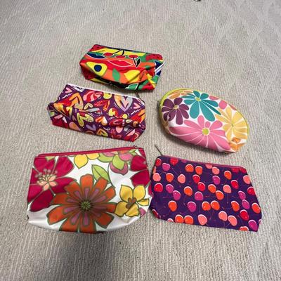 Vera Bradley & More - Totes, Jewelry & Makeup Bags Plus More (BR2-RG)