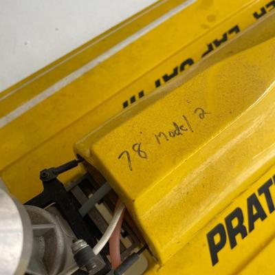 Prather Lap Cat III Yellow Speedboat with Motor 36"
