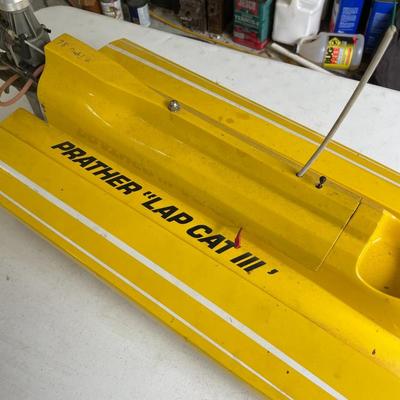 Prather Lap Cat III Yellow Speedboat with Motor 36