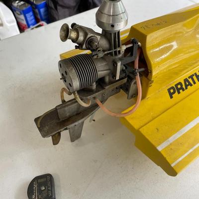 Prather Lap Cat III Yellow Speedboat with Motor 36"