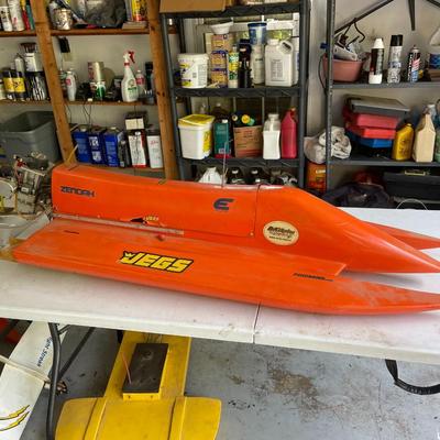 Zunoh Model Boat with Motor 48"