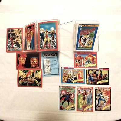 HERO AND SUPER HEROS TRADING CARDS