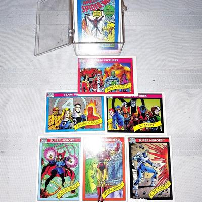 HERO AND SUPER HEROS TRADING CARDS