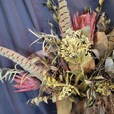 Metal Wall Vases with a Silk Arrangement (LR-DW)