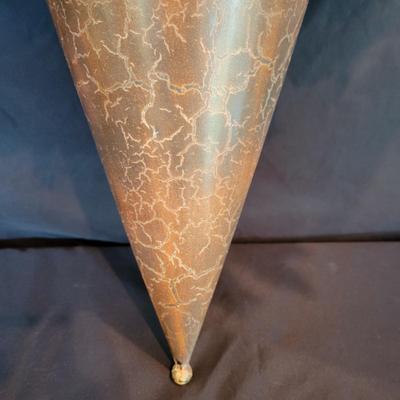 Metal Wall Vases with a Silk Arrangement (LR-DW)