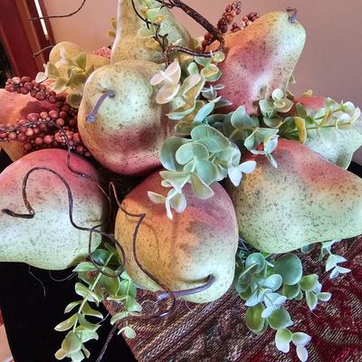 Green & Floral Table Decor (DR-JS)