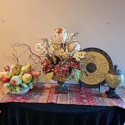 Green & Floral Table Decor (DR-JS)