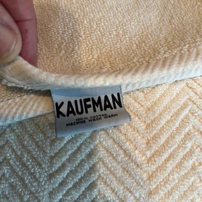 Bath Towels: Biltmore, Premium Collection, & More (BR1-MG)